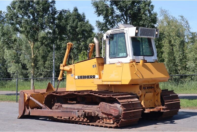 Bulldozer/