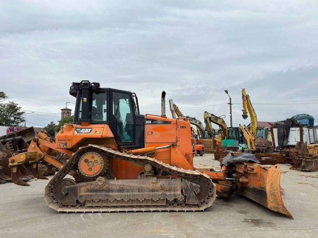 Bulldozer-