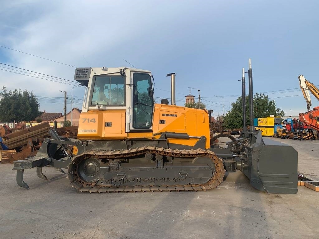 Bulldozer-