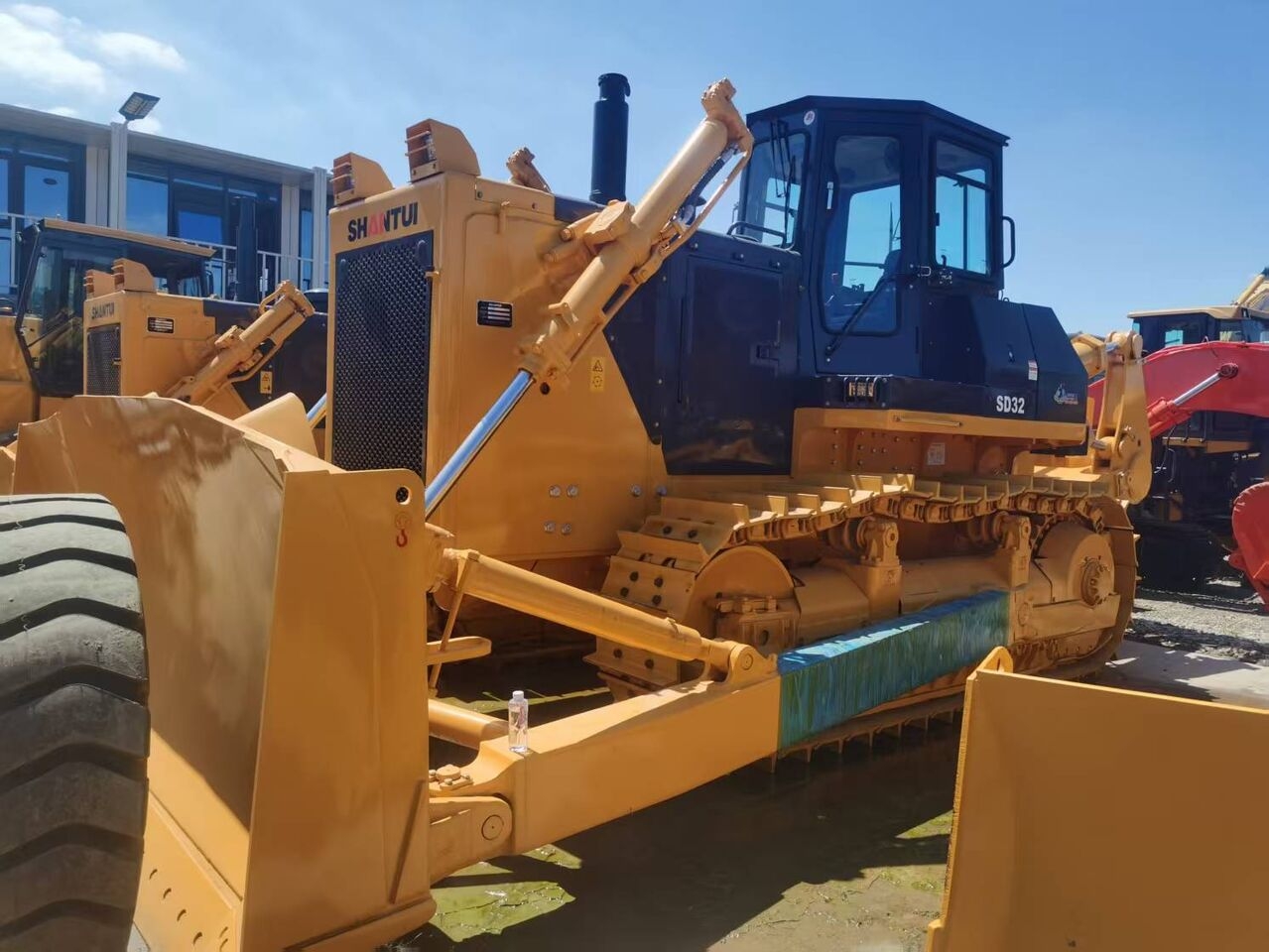 Bulldozer/