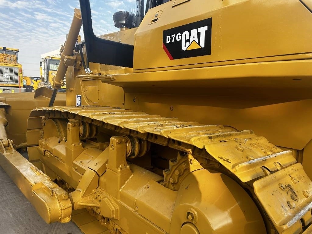 Bulldozer-