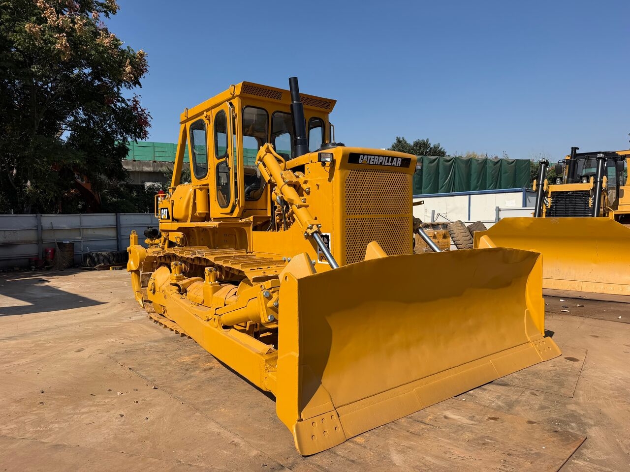 Bulldozer/