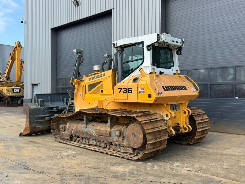 Bulldozer/