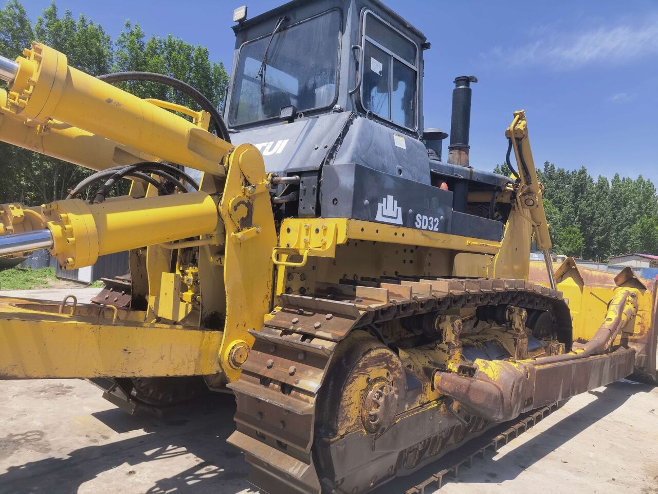 Bulldozer/