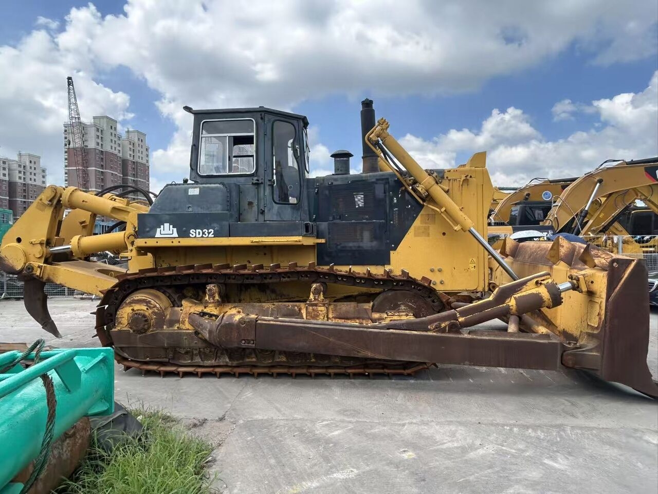 Bulldozer/