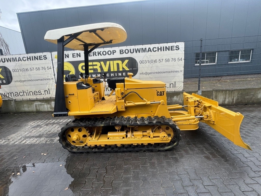 Bulldozer-