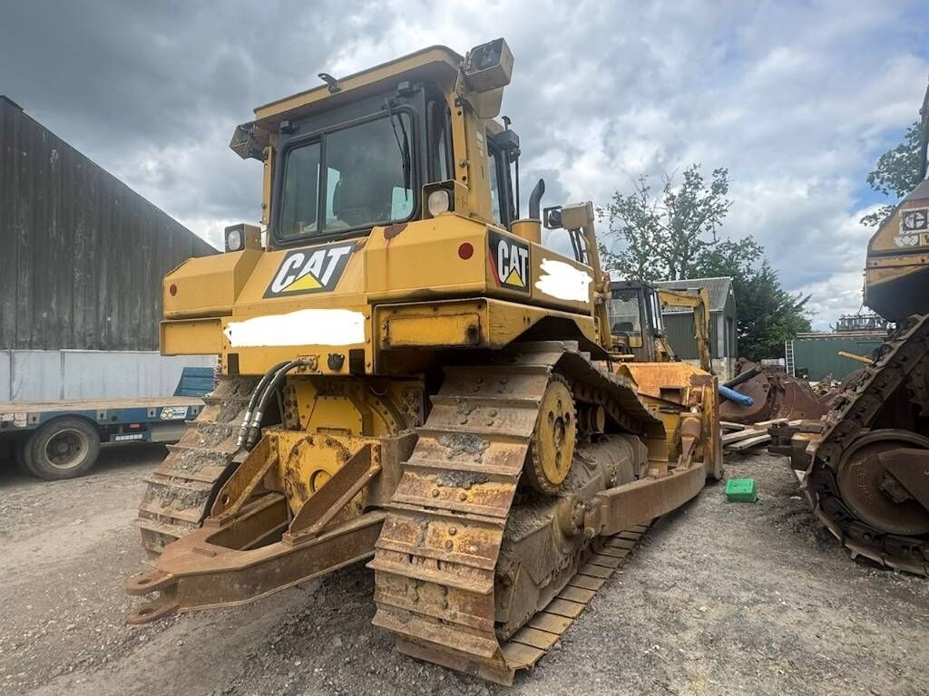 Bulldozer-