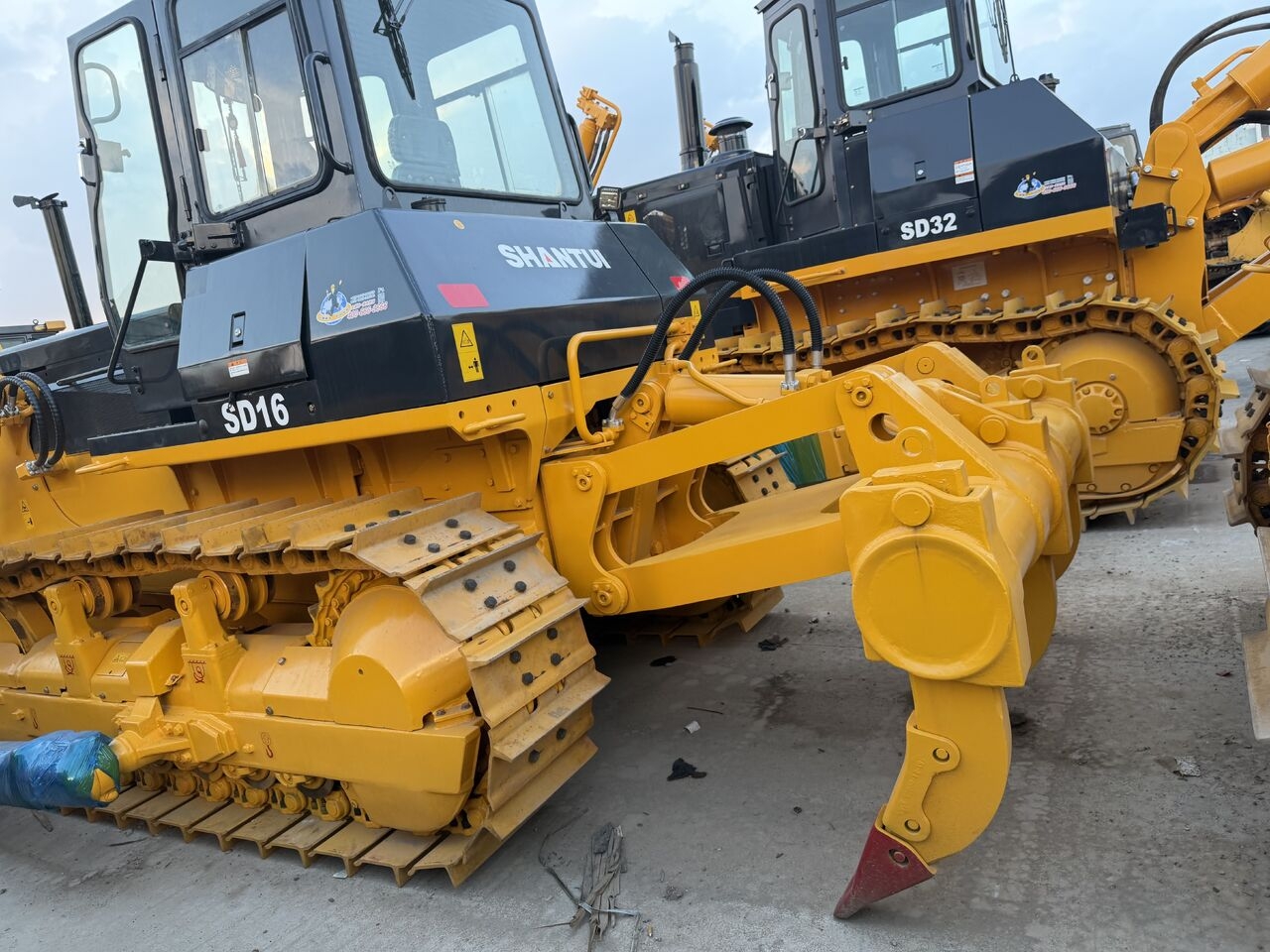 Bulldozer/