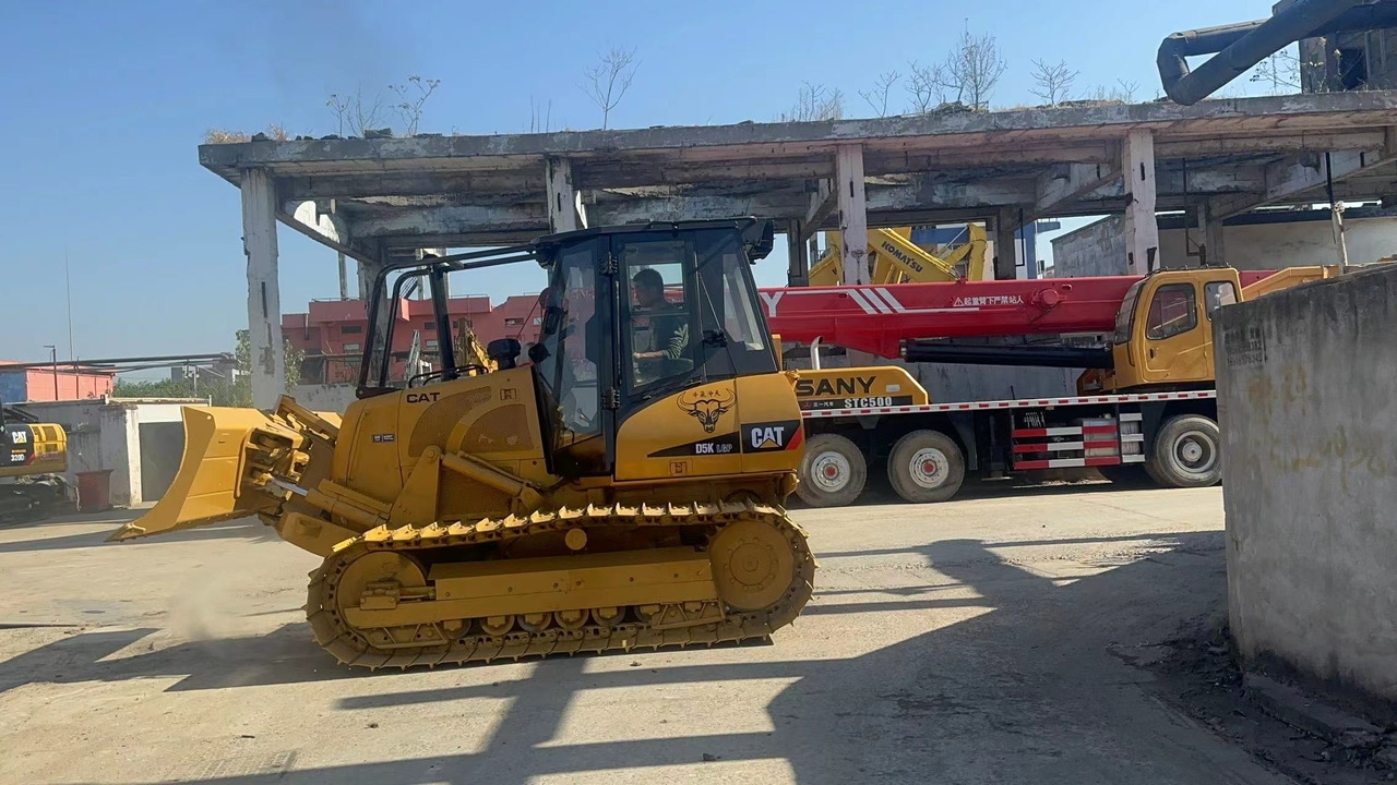Bulldozer/