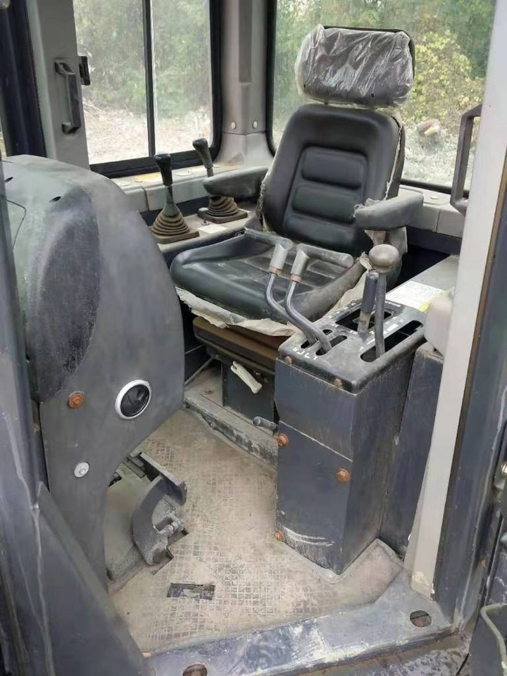 Bulldozer-