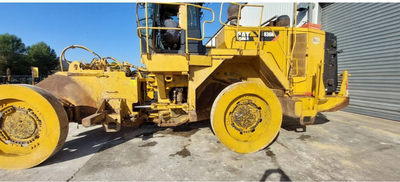 Bulldozer/