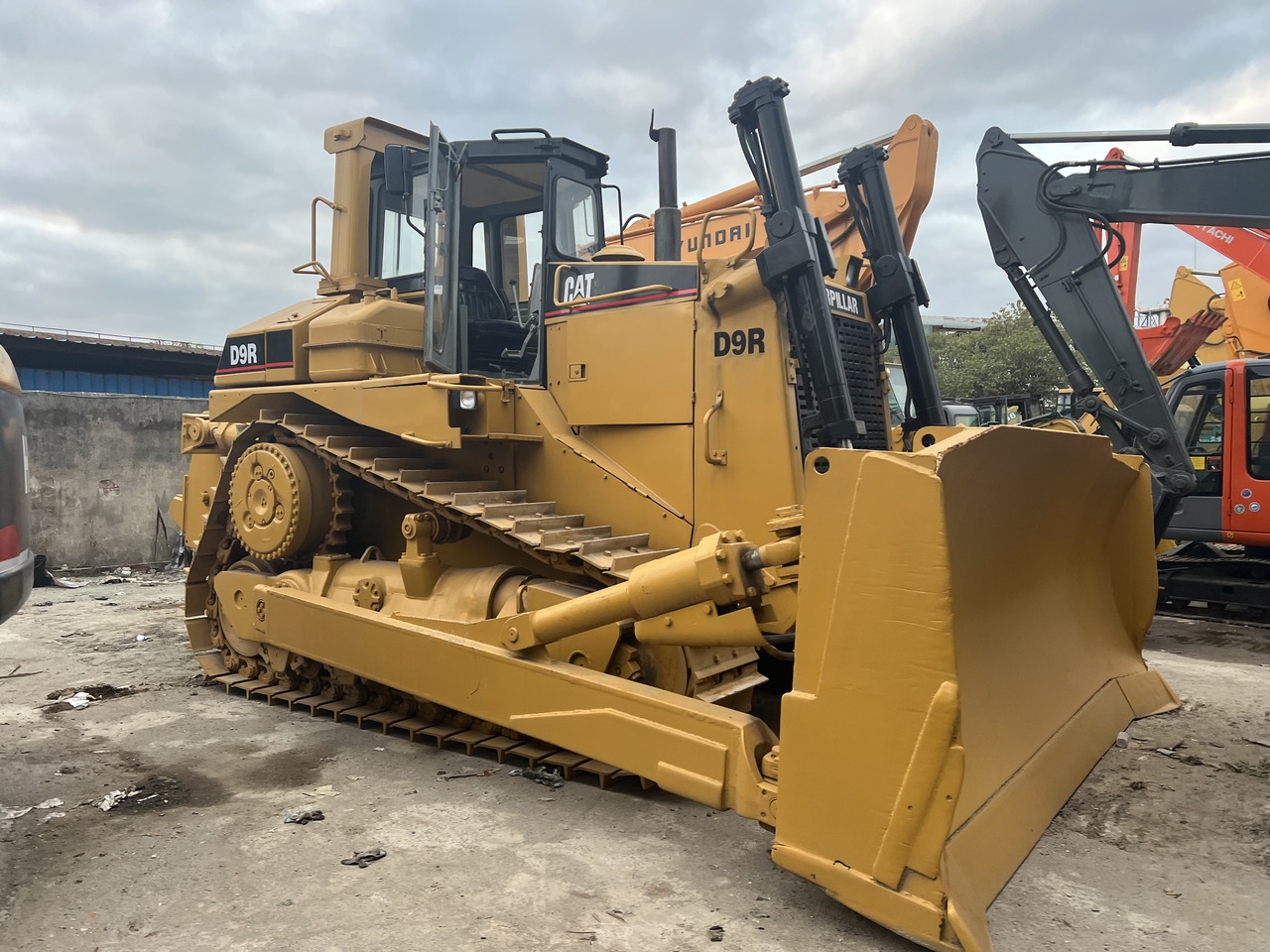 Bulldozer/