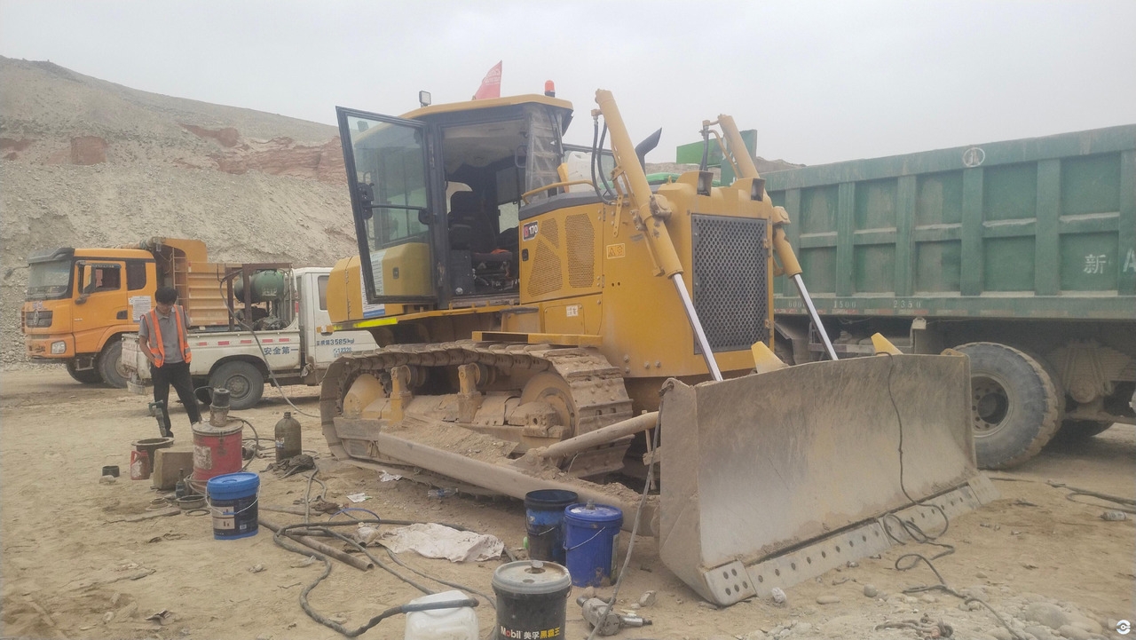 Bulldozer/