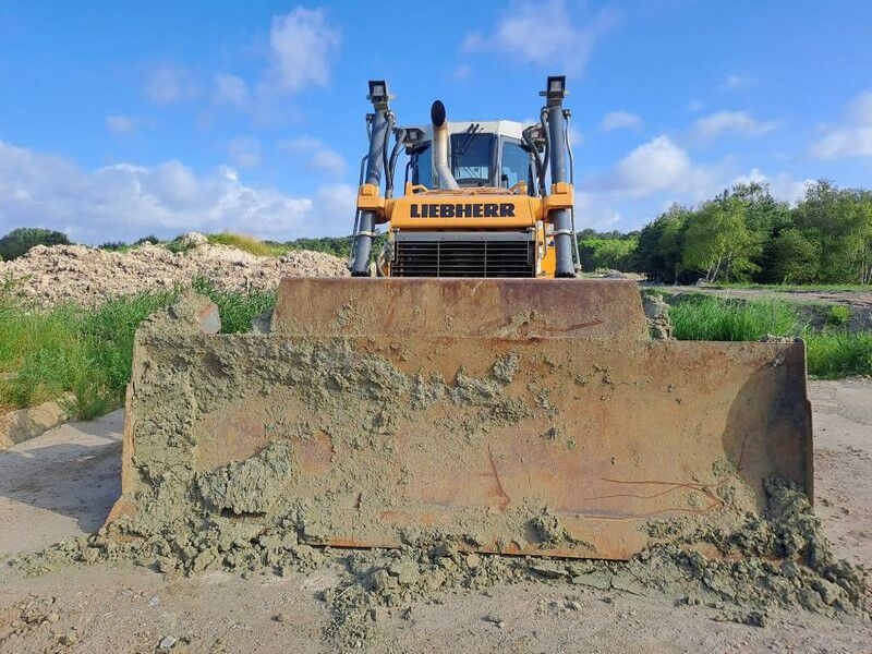 Bulldozer/