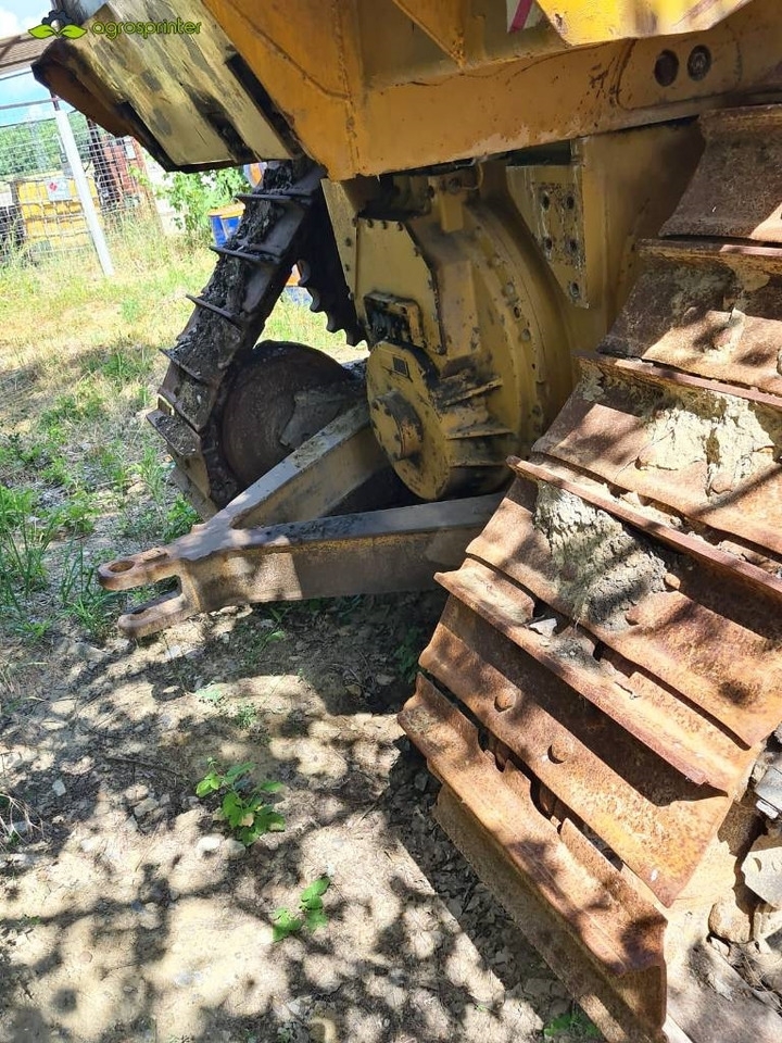 Bulldozer-