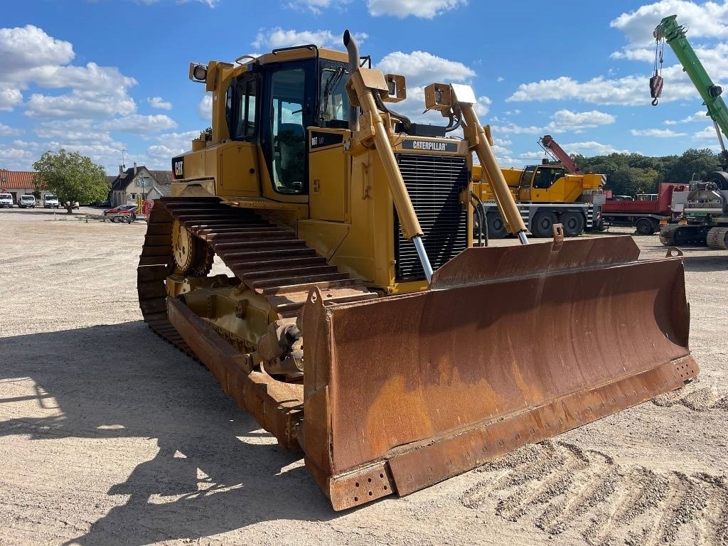 Bulldozer-
