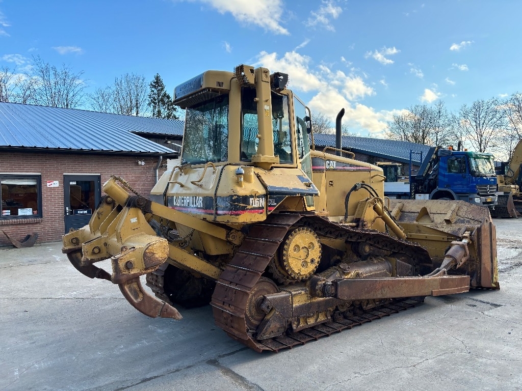 Bulldozer/