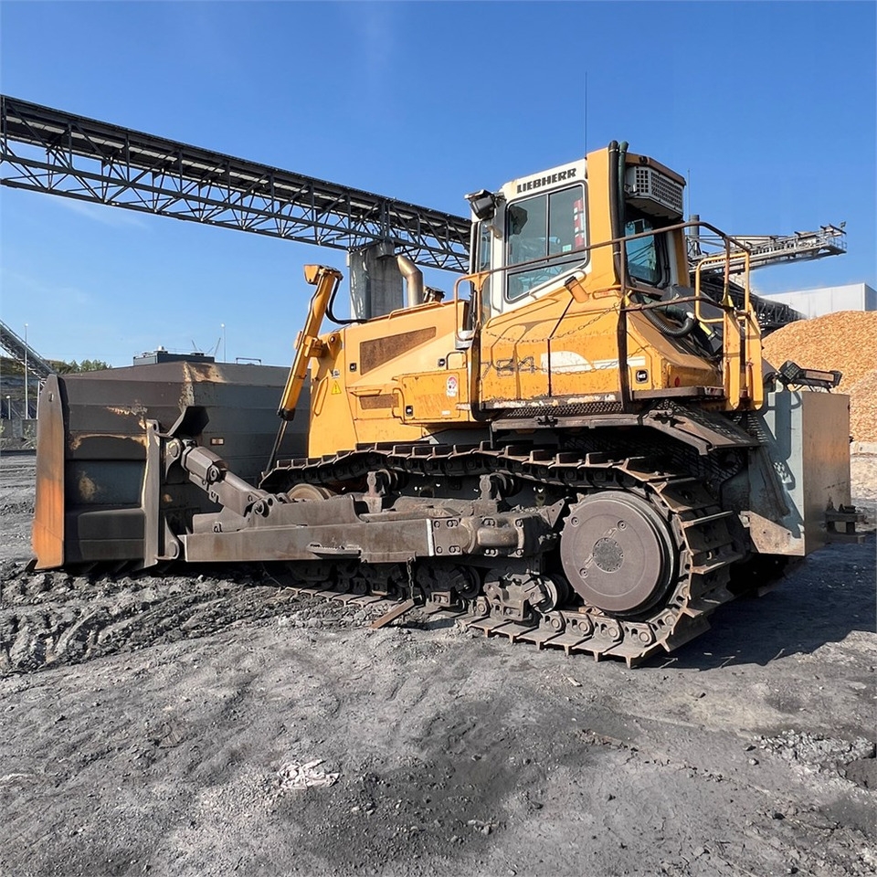 Bulldozer/