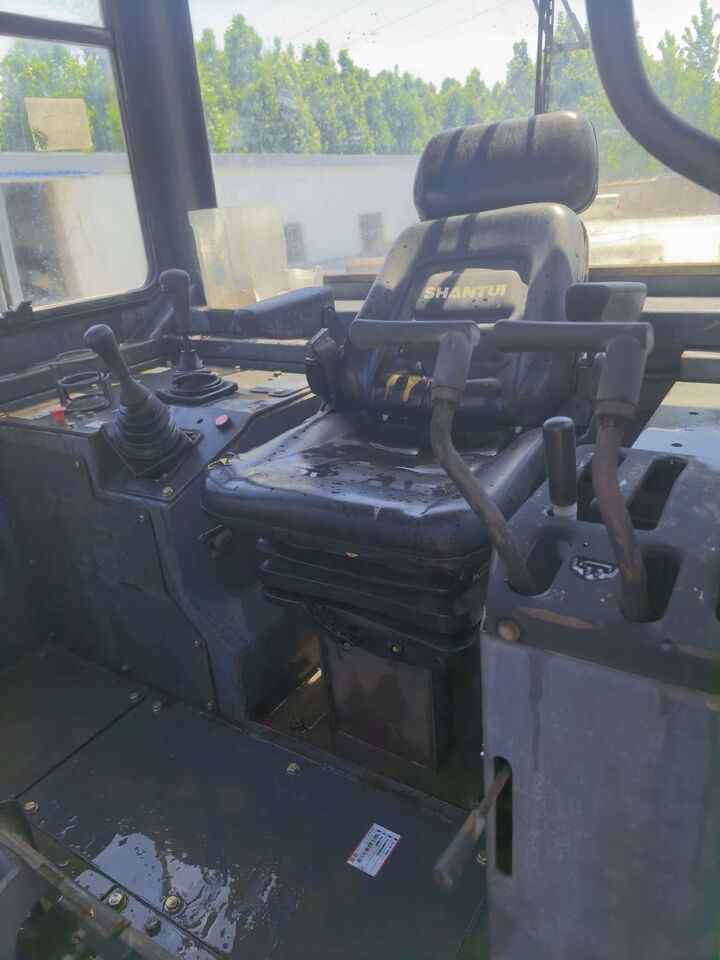 Bulldozer/