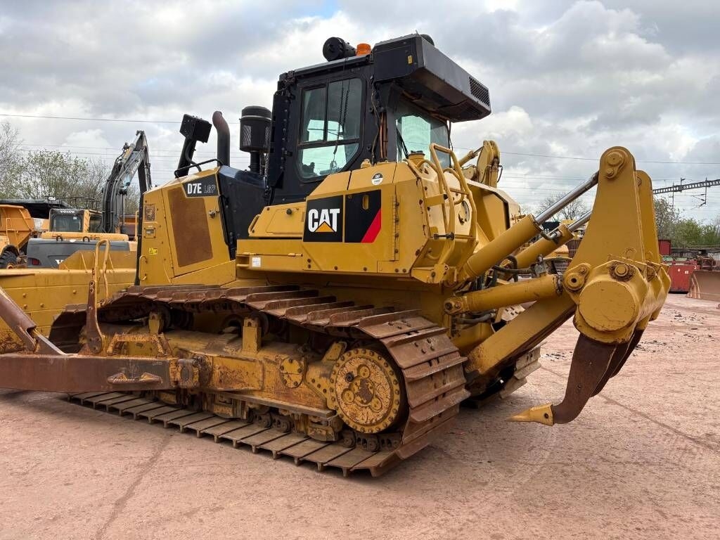 Bulldozer/
