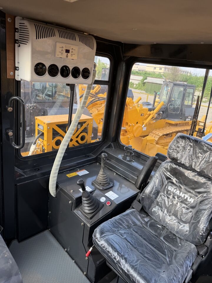 Bulldozer/