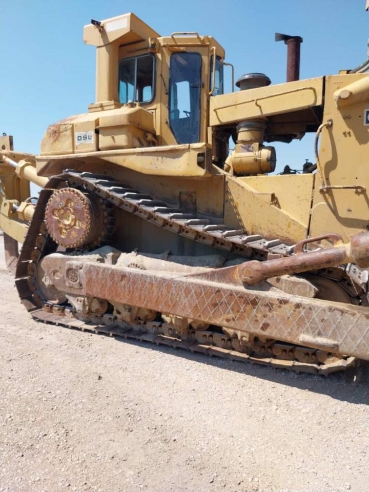 Bulldozer/