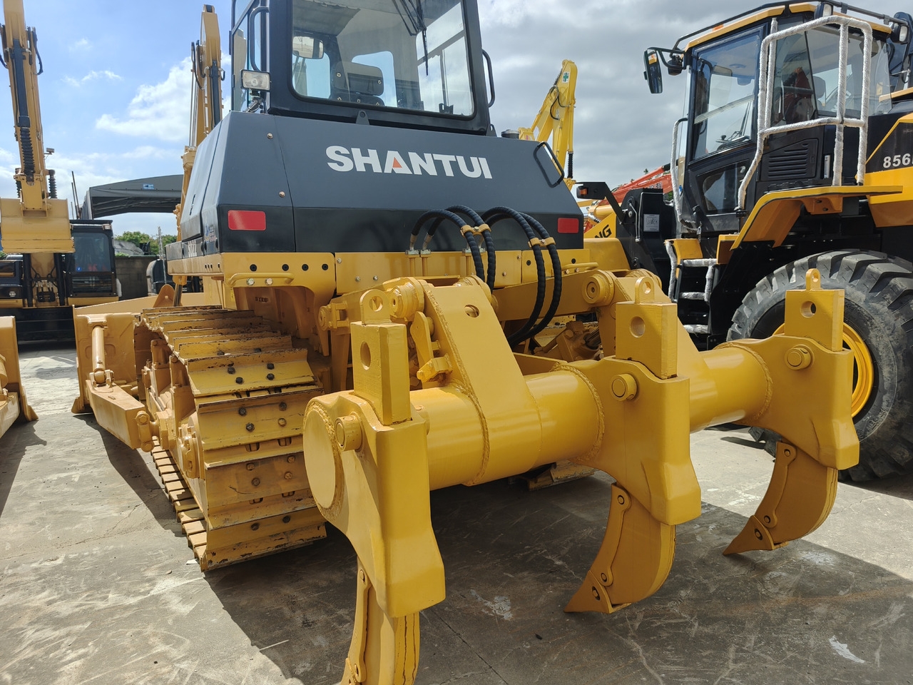 Bulldozer/