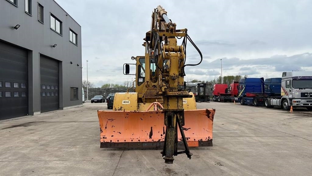 Bulldozer-