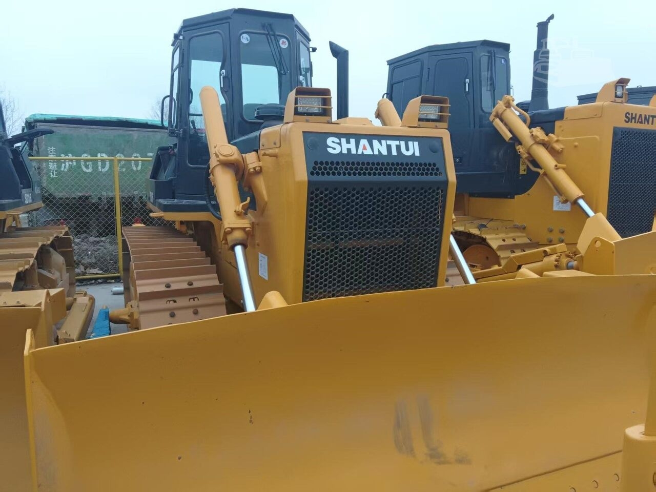 Bulldozer/