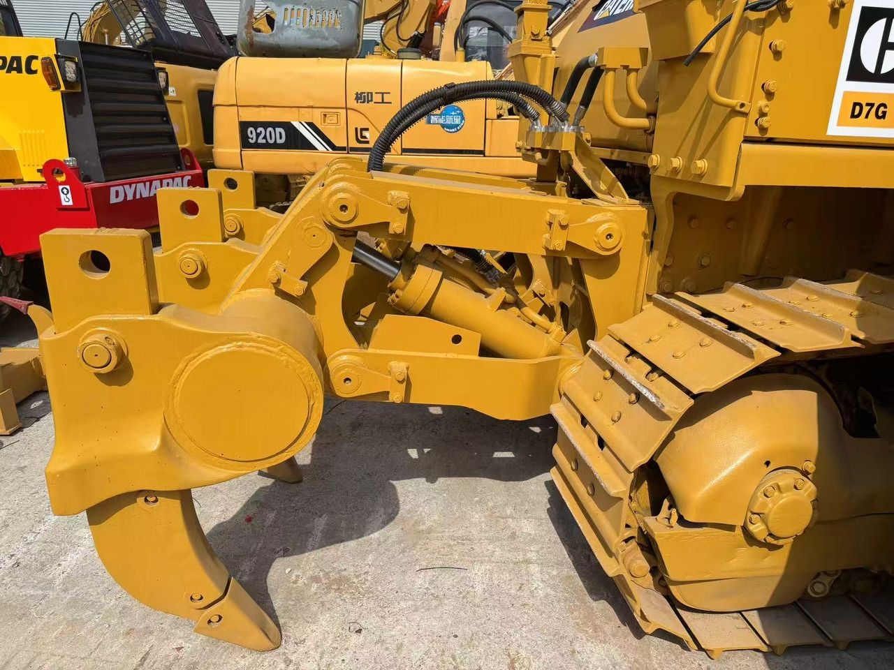 Bulldozer/
