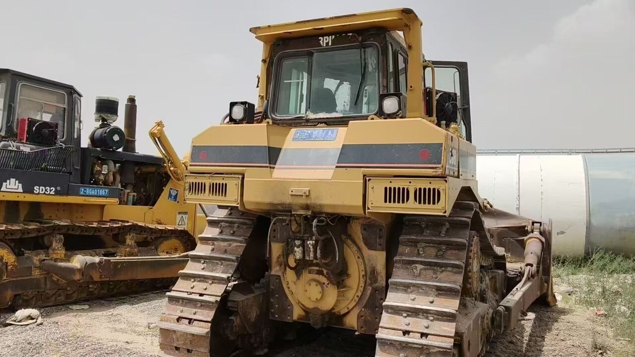 Bulldozer/