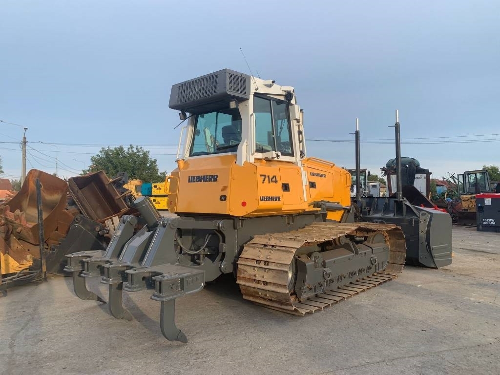 Bulldozer-