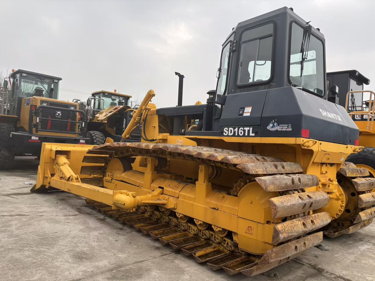 Bulldozer/