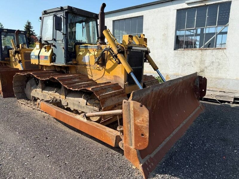 Bulldozer/