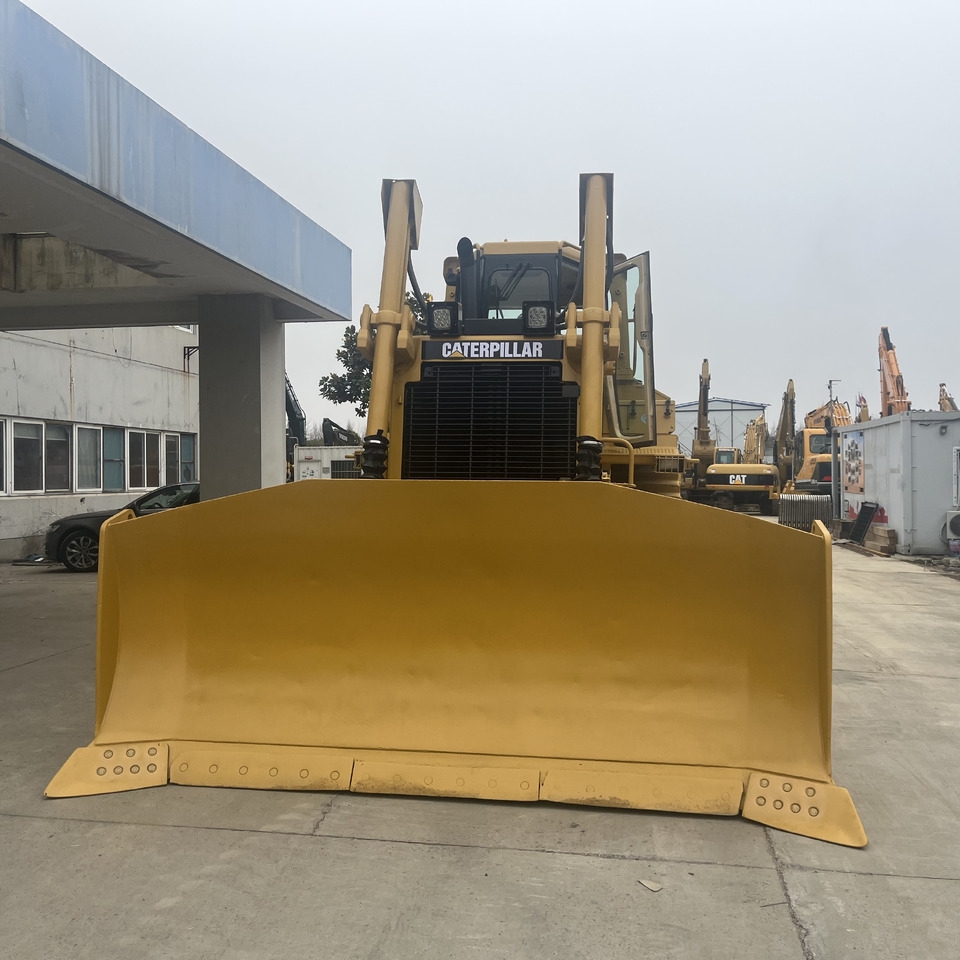 Bulldozer/
