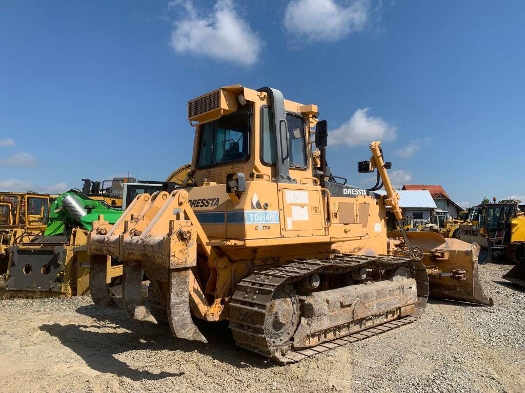 Bulldozer/