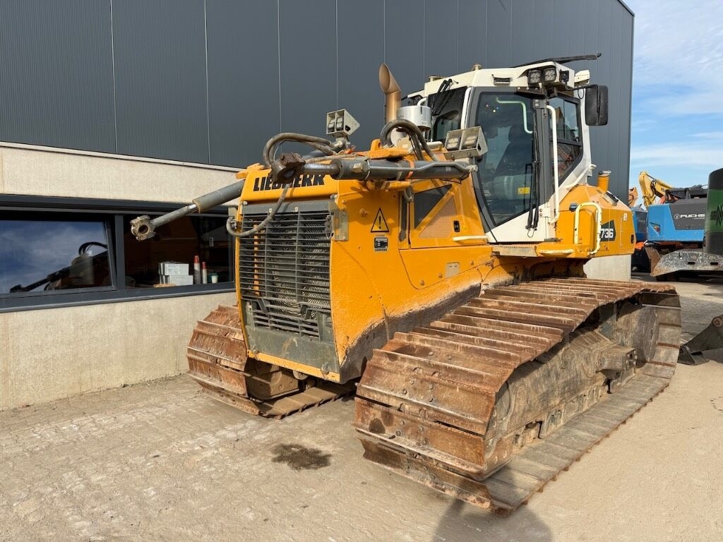 Bulldozer/