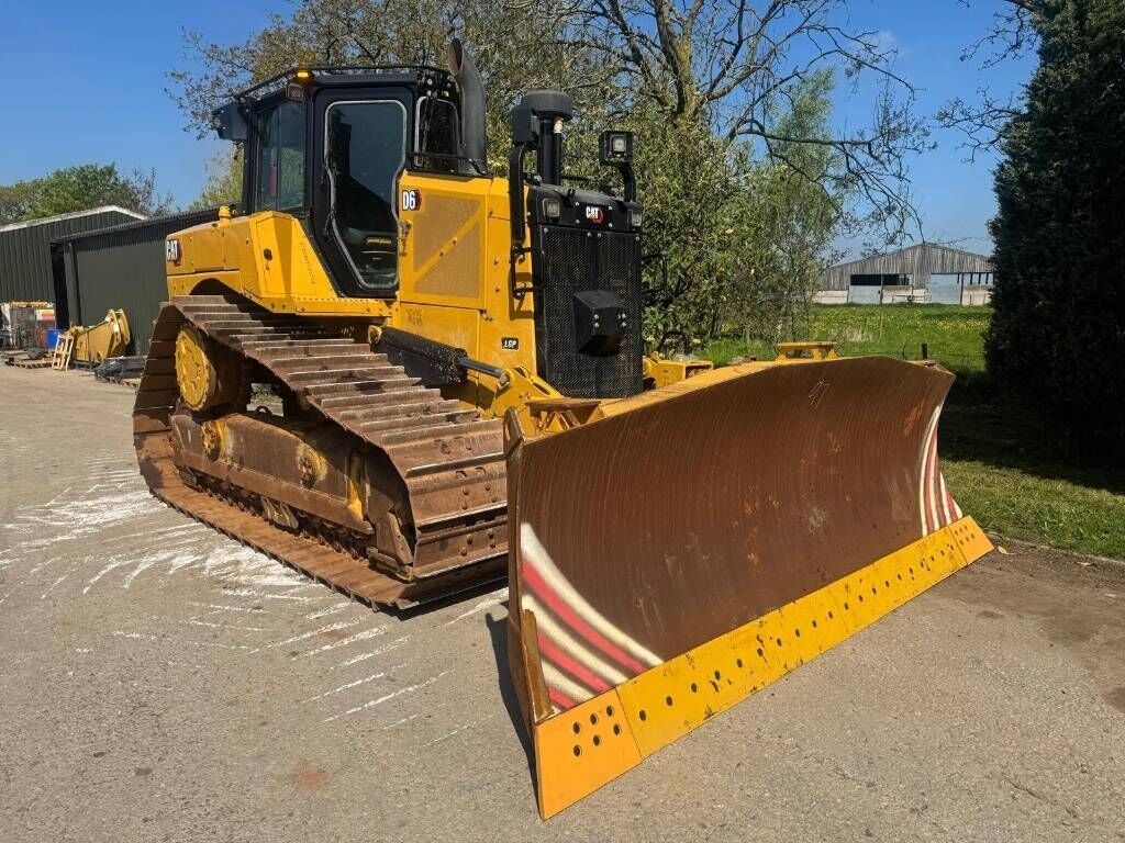 Bulldozer-