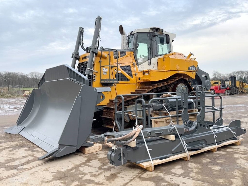 Bulldozer/