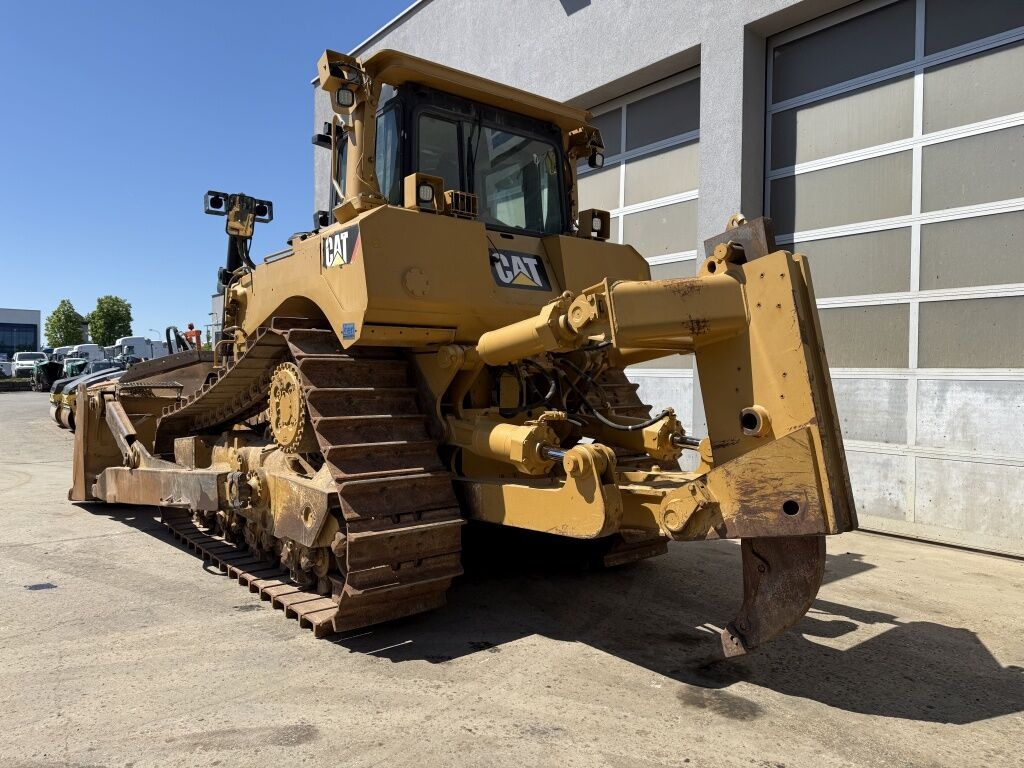 Bulldozer/