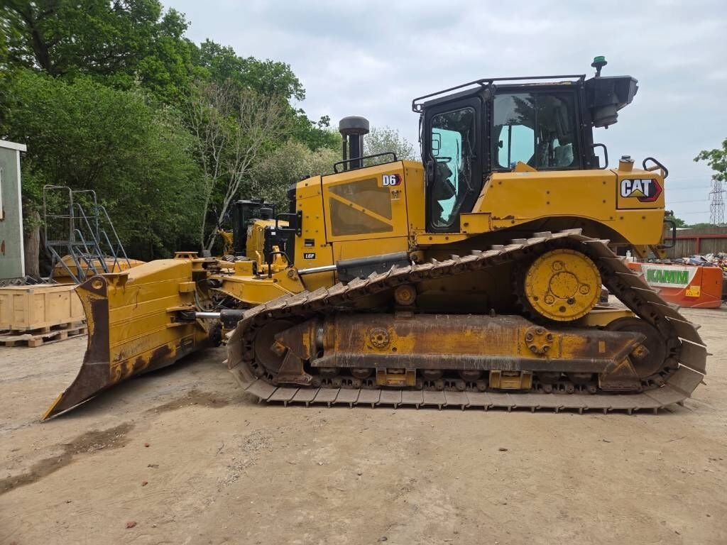 Bulldozer-