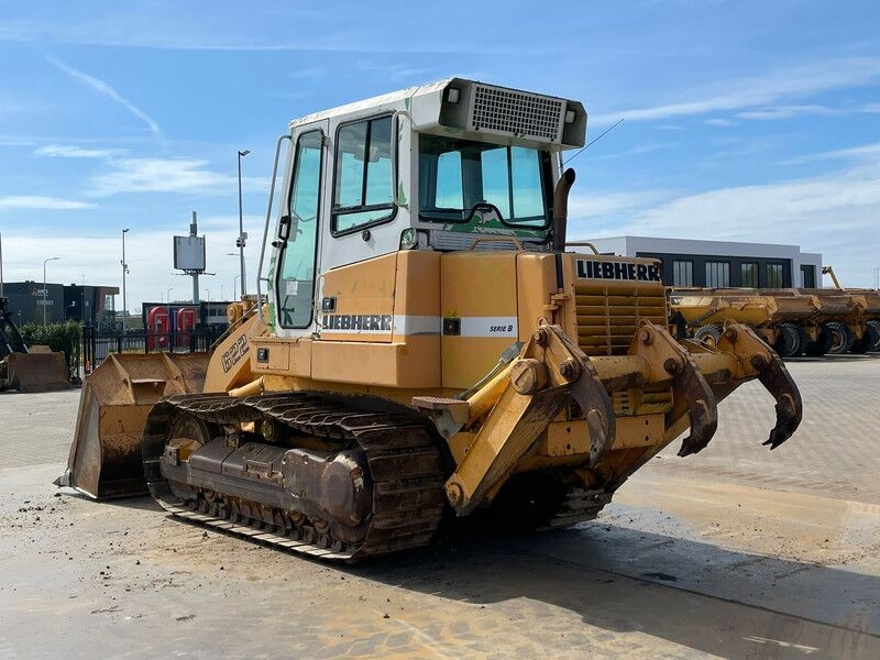 Bulldozer/