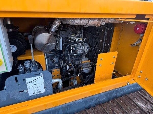 Bulldozer/