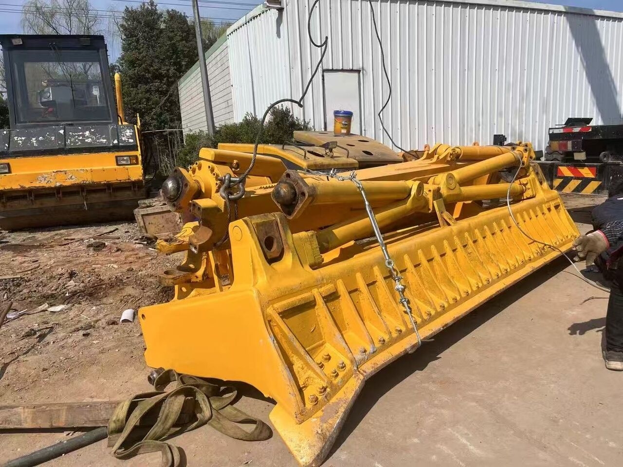 Bulldozer/