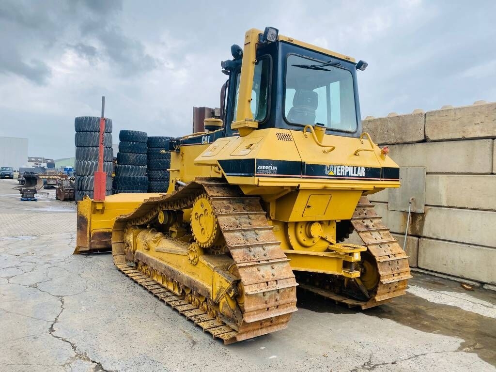 Bulldozer-