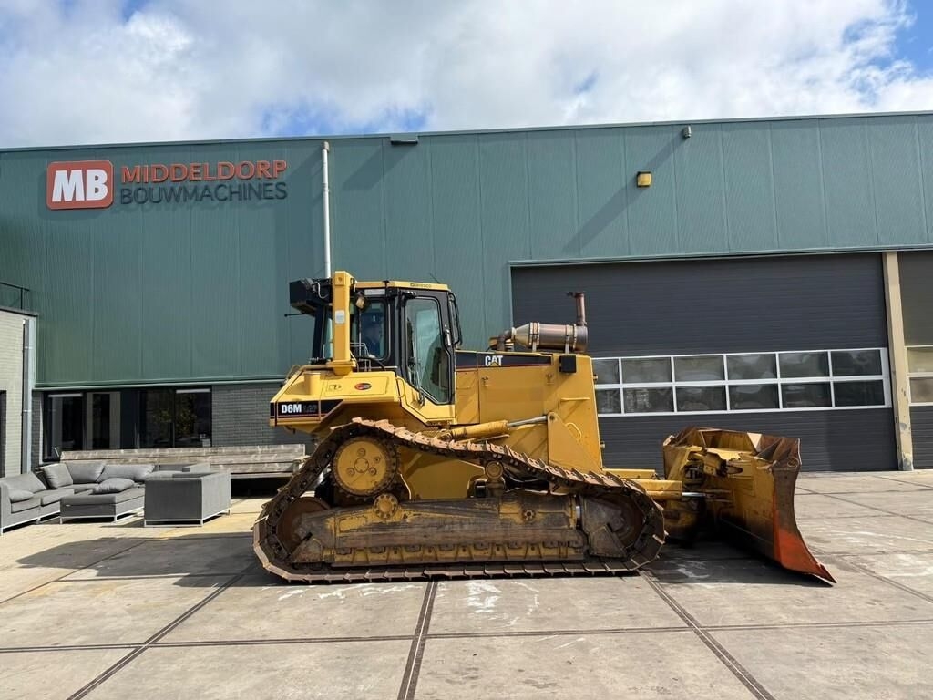 Bulldozer/