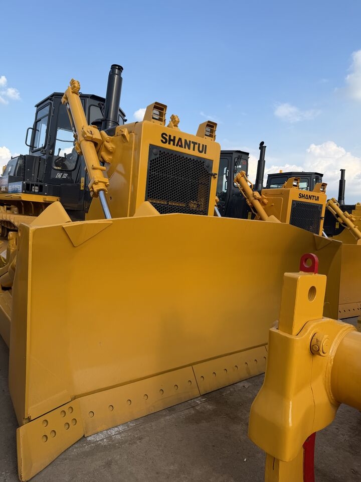Bulldozer/