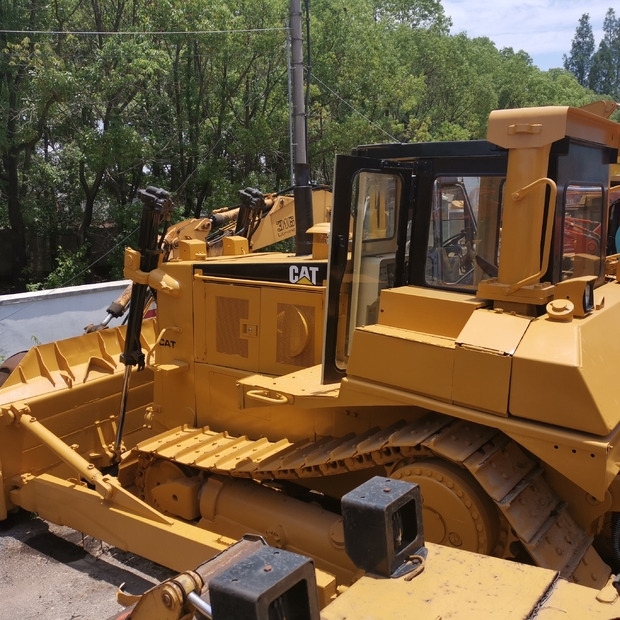 Bulldozer/