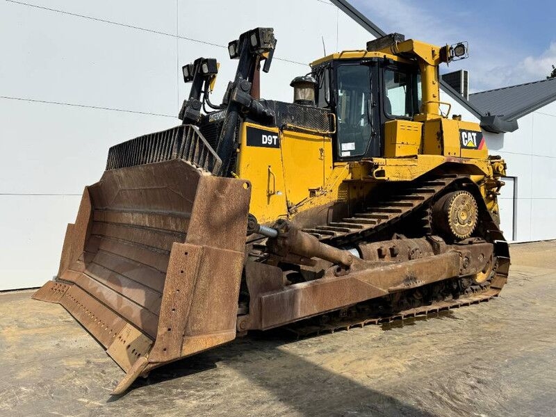 Bulldozer/
