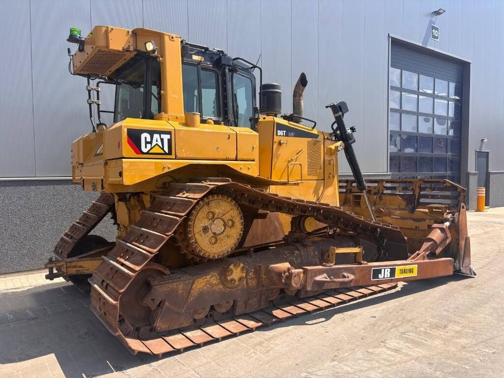 Bulldozer-